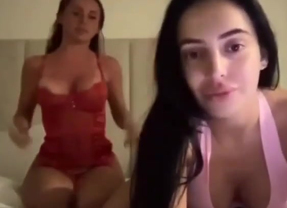 cocolande.fr leak carla talon MYM Livestream with Lea Mary