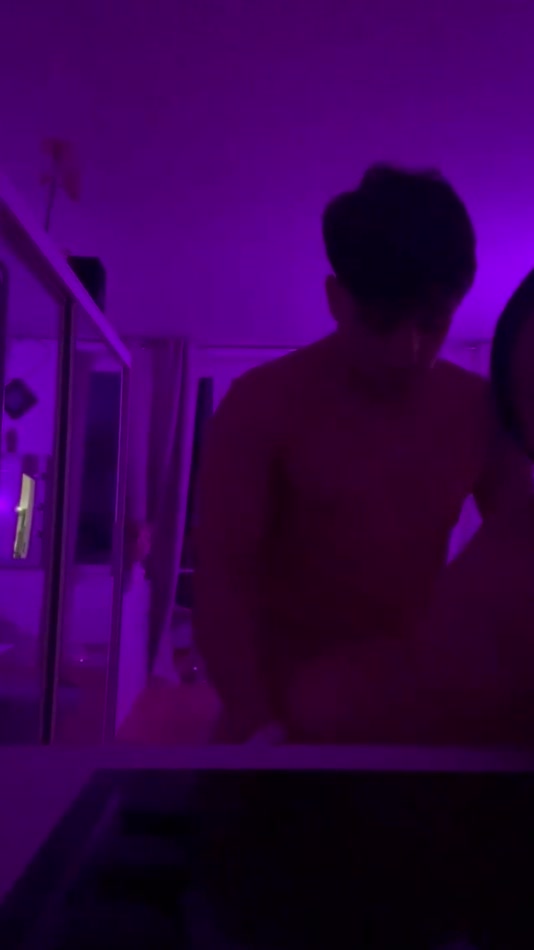 cocolande.fr leak julie bacha Fucked while Cleaning the House