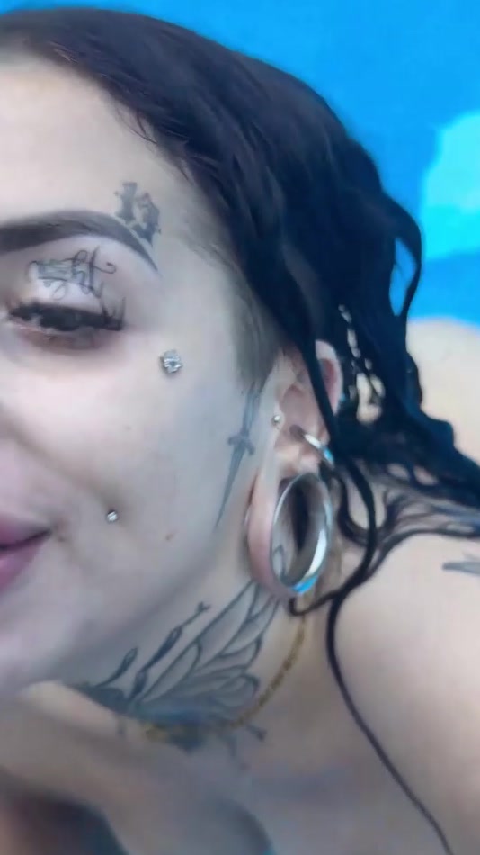 cocolande.fr leak laetitia versace