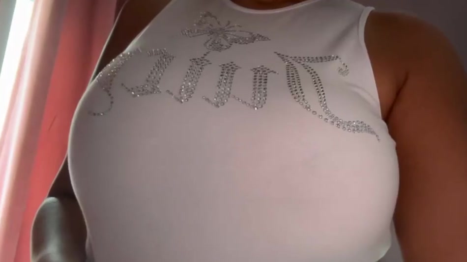 cocolande.fr leak ruby nikara shows her boobs